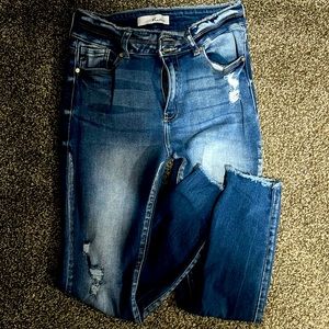 Kancan jeans in excellent condition size 9/28